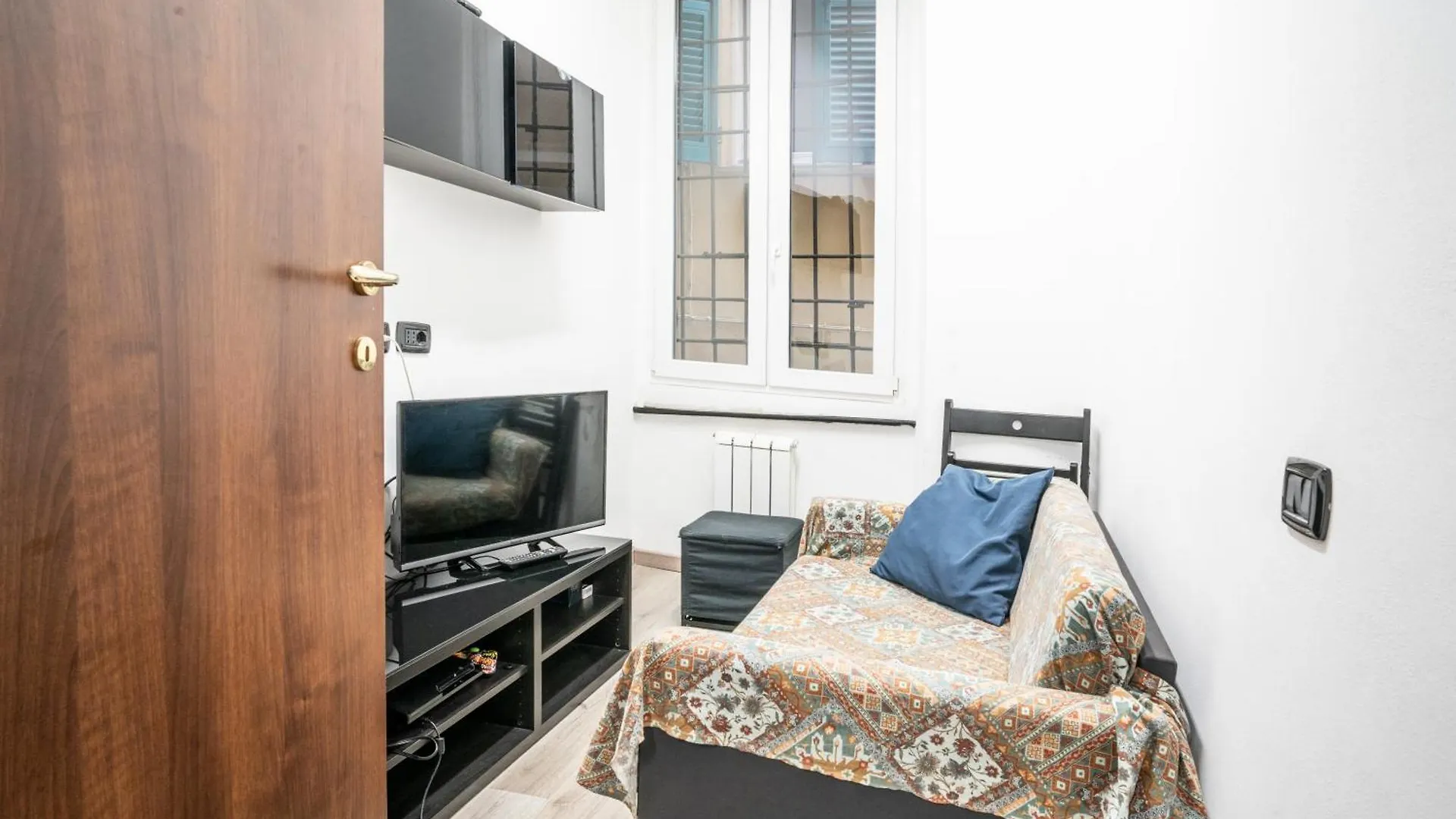 Houseingenoacenter Parking Apartment Genoa